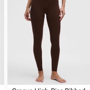 Lululemon Groove high Rise Panel tight 28 inches Size 2 Lava cake